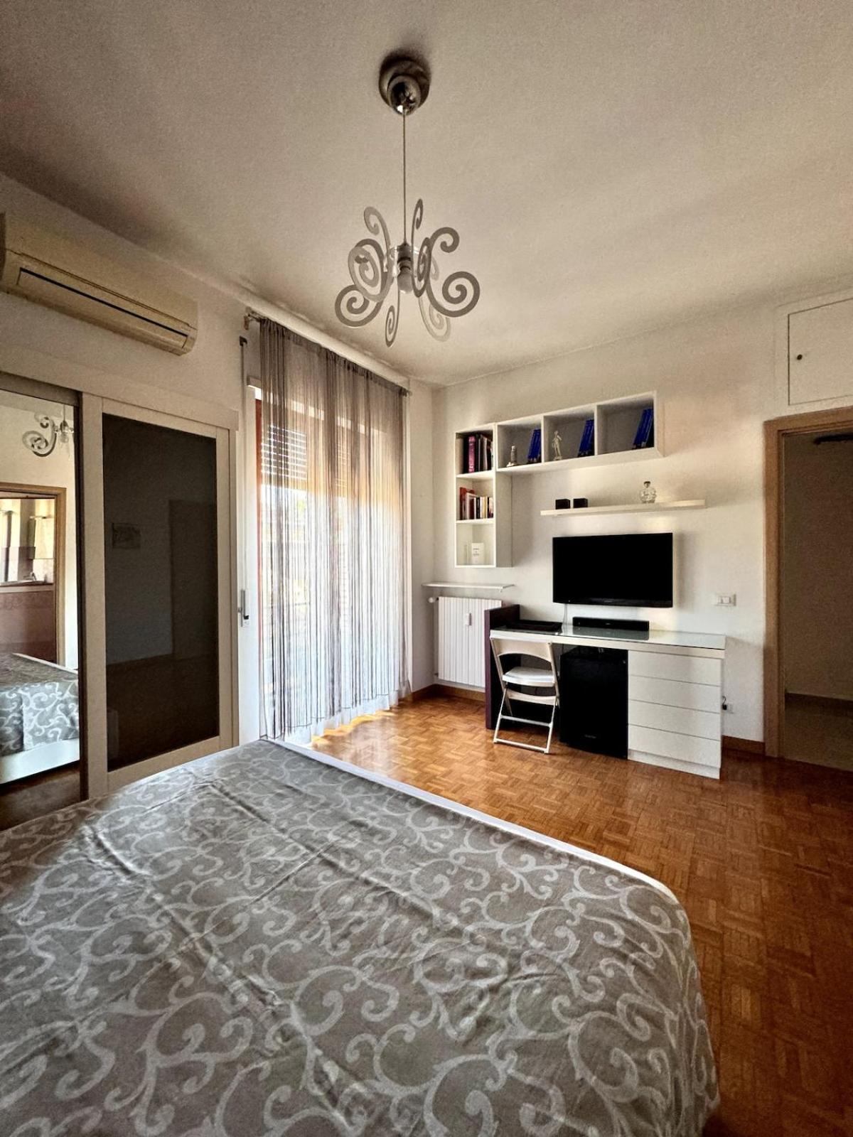 Raffaella Vatican House
