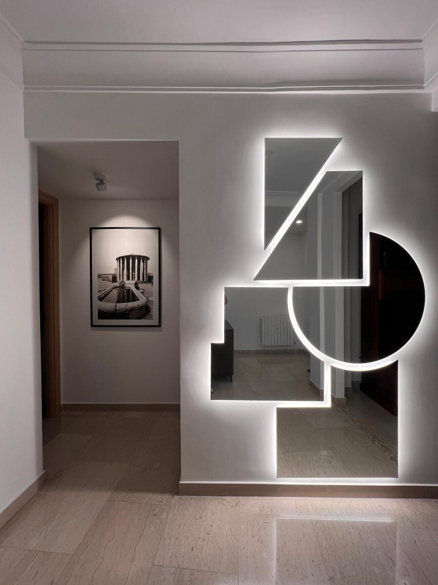Raffaella Vatican House *